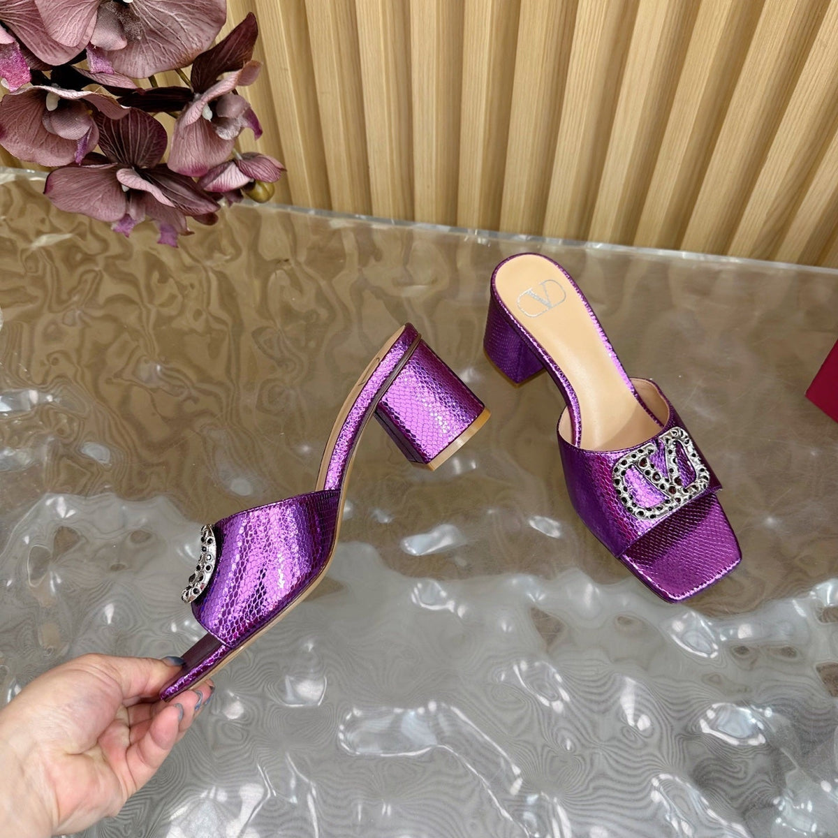 VT 25 Vlogo Mule Purple Snakeskin Leather 331928