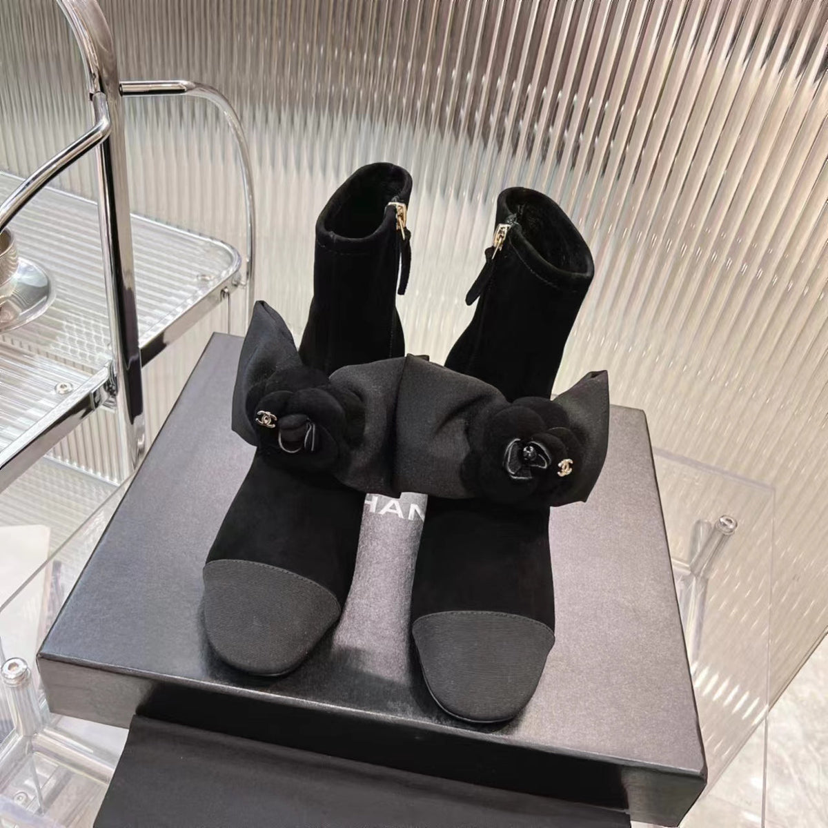 CC Short Boots 60mm Plain Black Camellia Suede