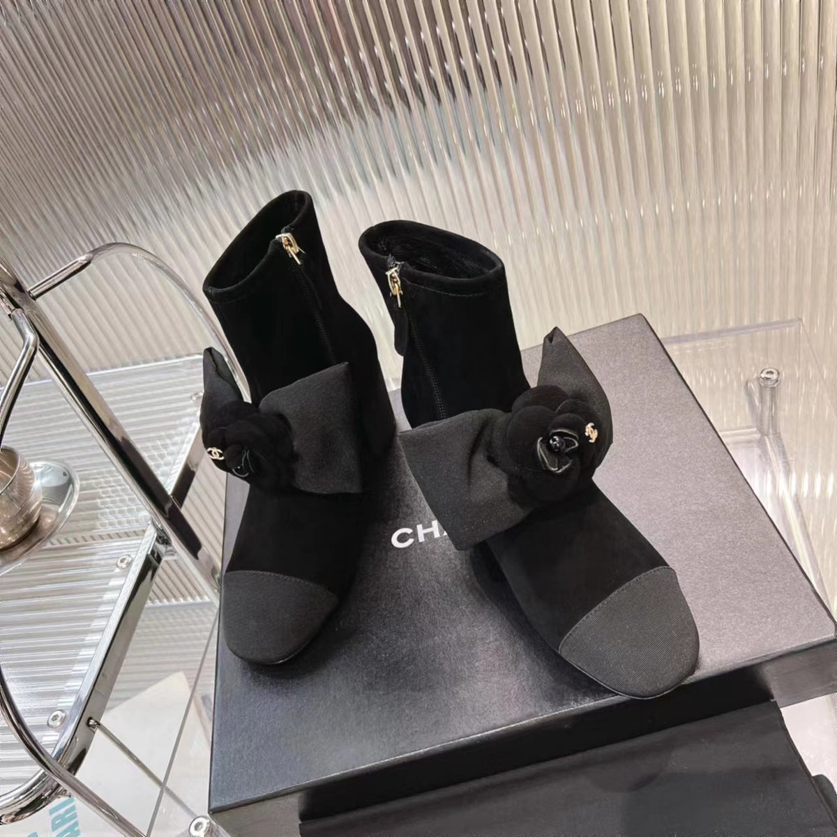 CC Short Boots 60mm Plain Black Camellia Suede