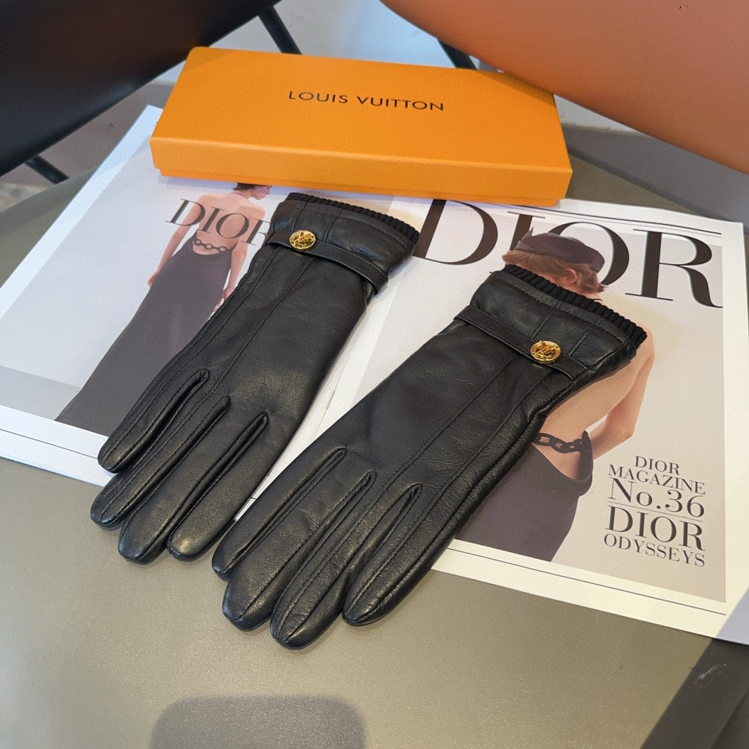 LV Gloves In Black Lambskin 478084