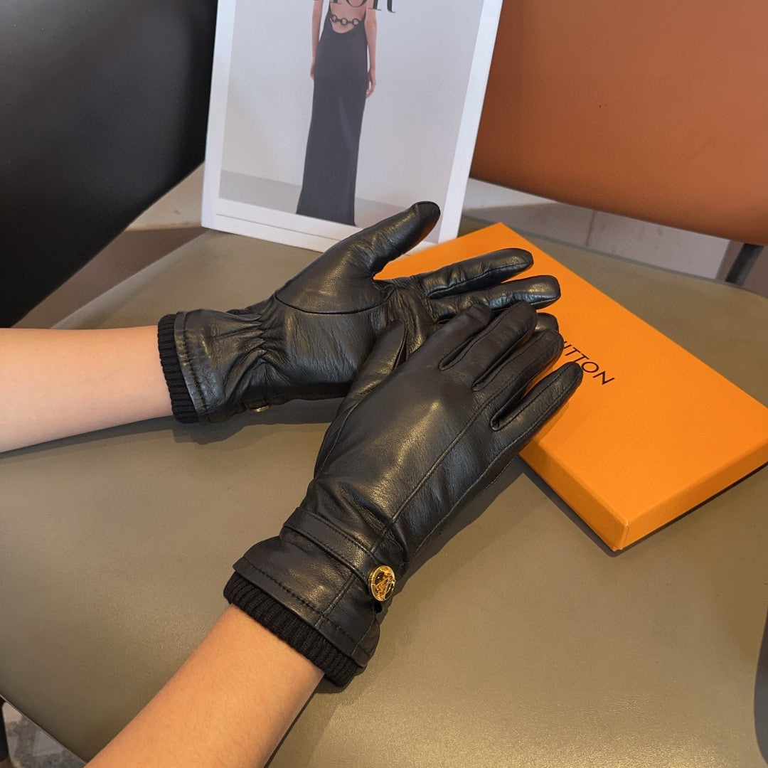 LV Gloves In Black Lambskin 478084