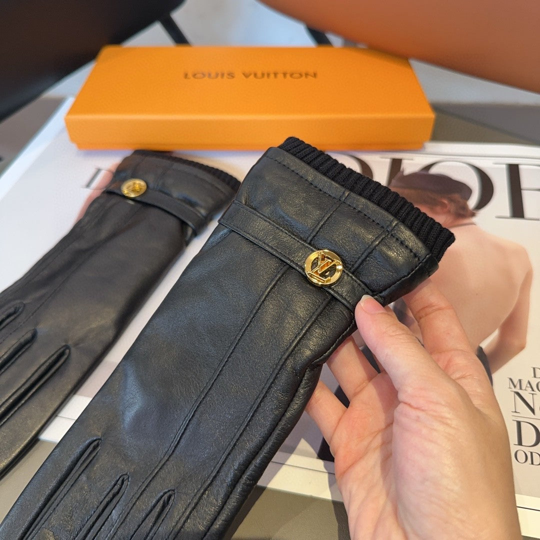 LV Gloves In Black Lambskin 478084