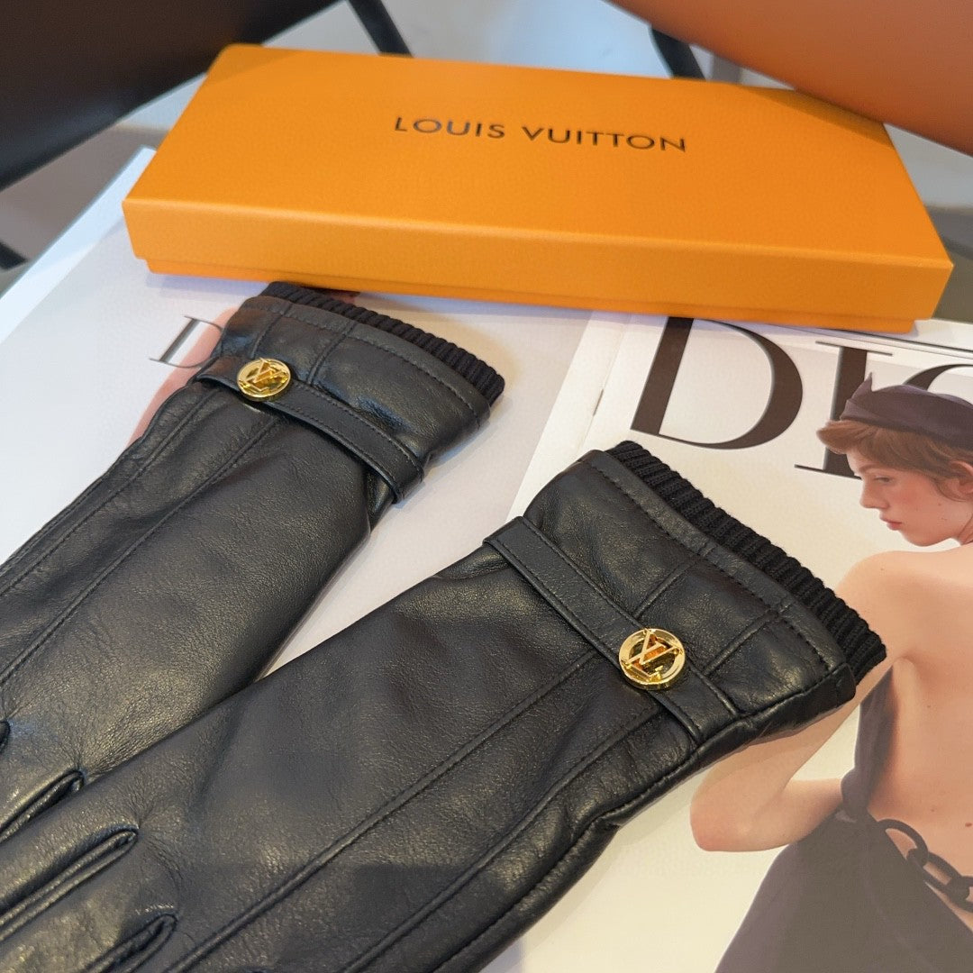 LV Gloves In Black Lambskin 478084