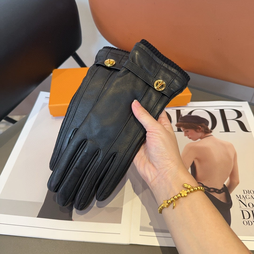 LV Gloves In Black Lambskin 478084