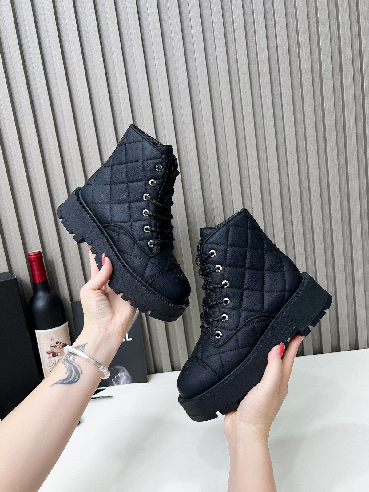 CC Combat Boots In Black Quilted Lambskin 944578