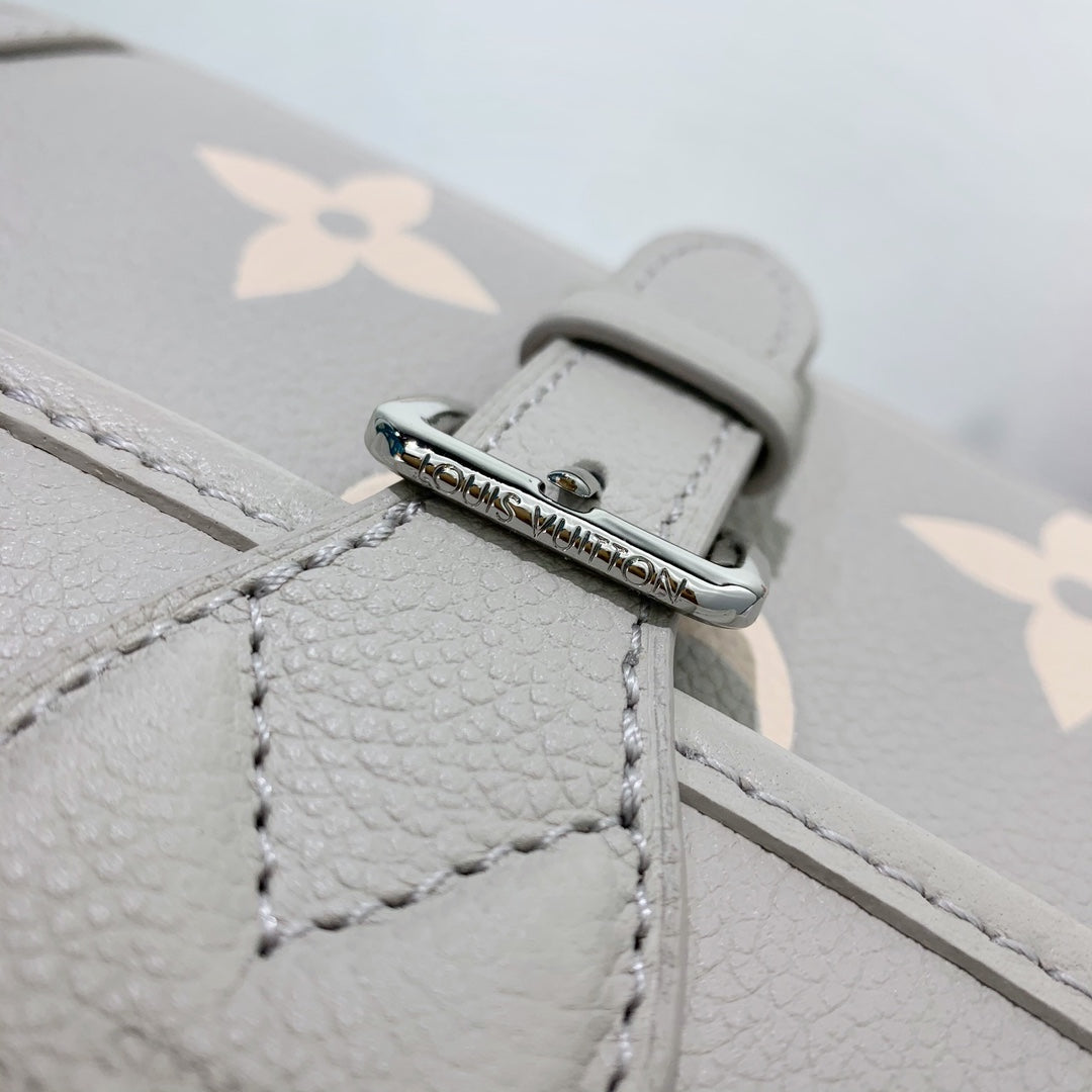 LV Diane Brume Gray Monogram Canvas 205493