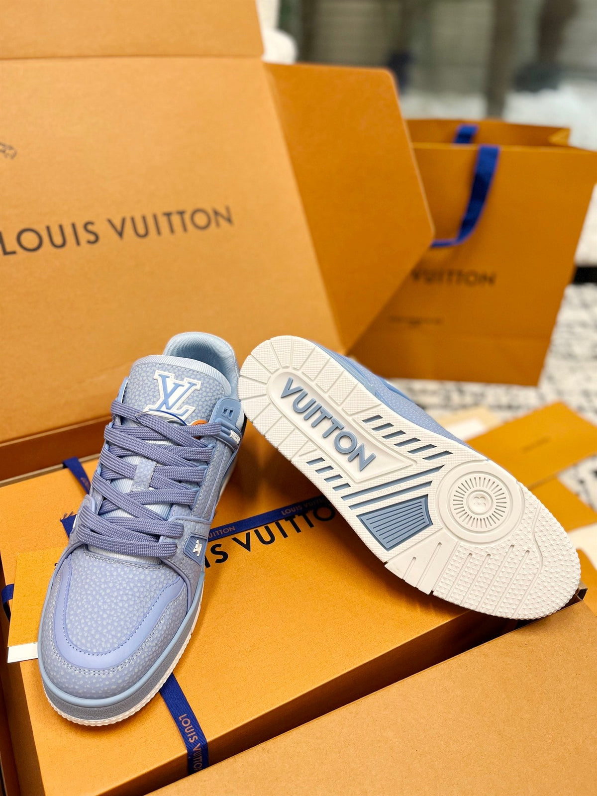 LV Trainer Sneaker Bleu Cowhide