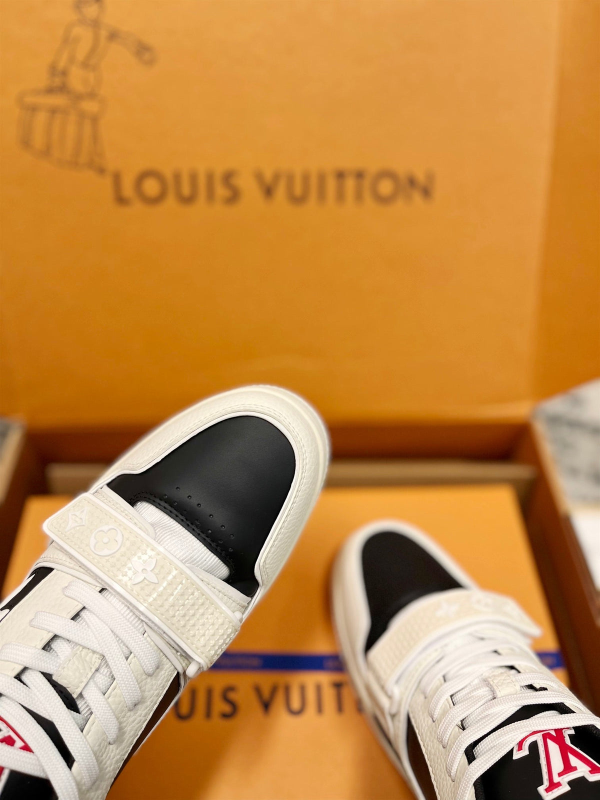 LV Trainer Sneaker Beige Black Cowhide