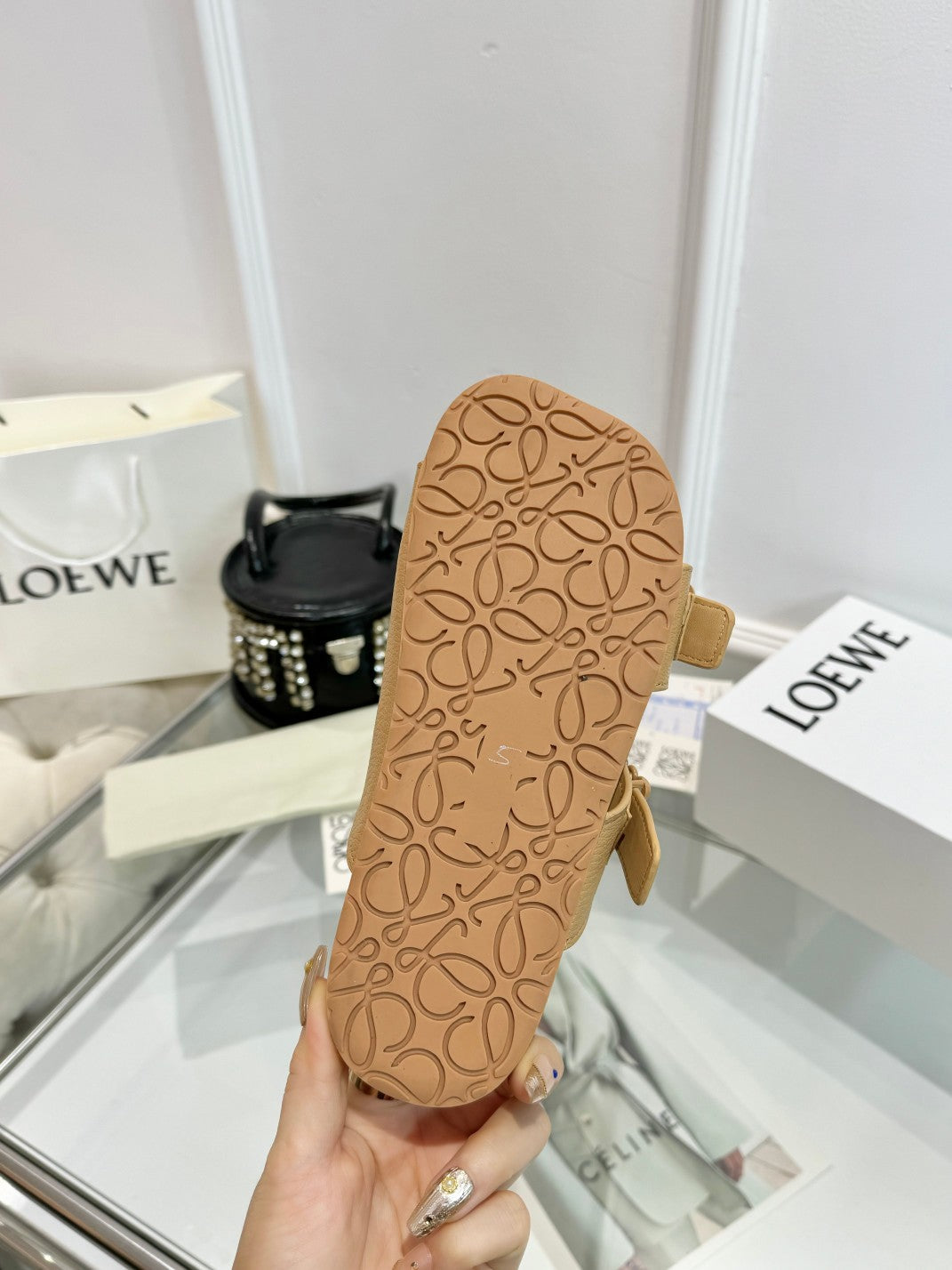 Loewe Ease Leather Slide Beige Sheepskin 246541