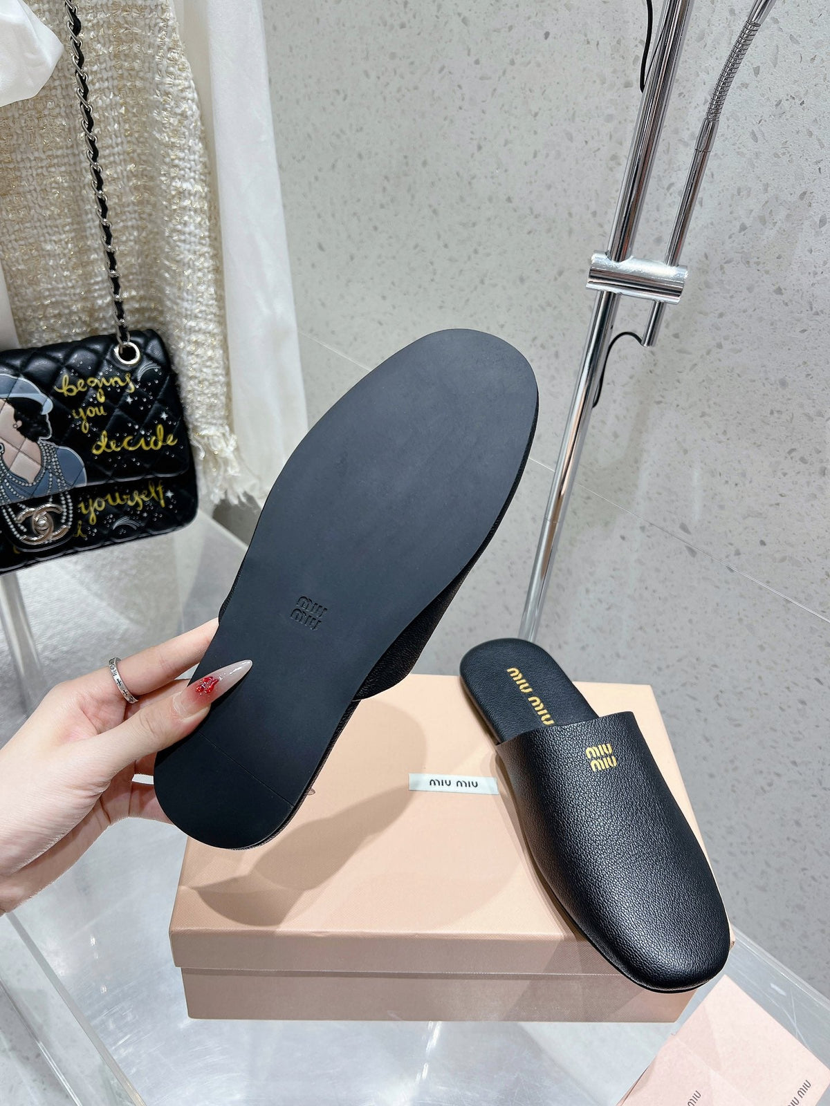 Miumiu Slipper Black Lambskin 205211