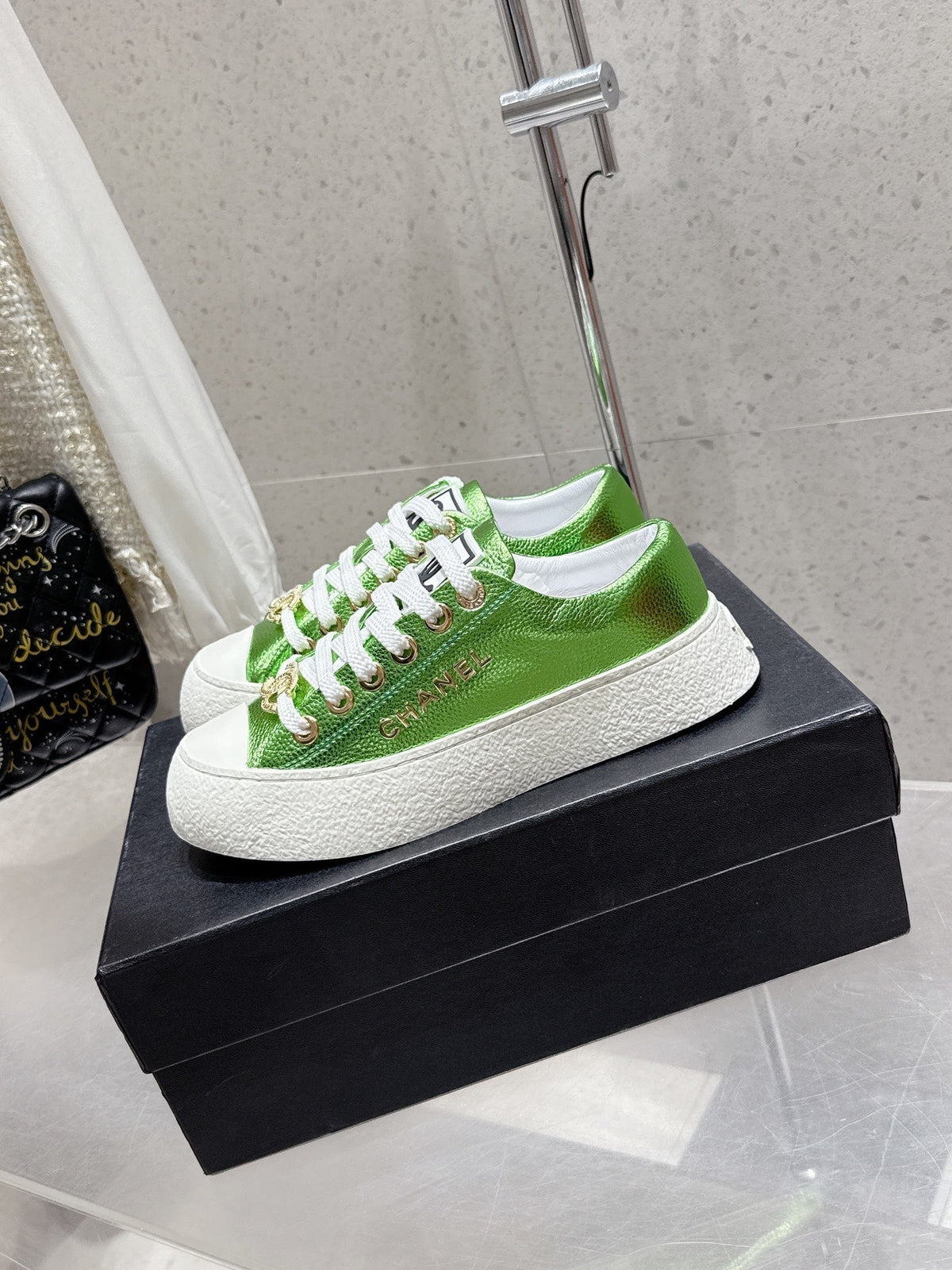 CC Sneaker Green cowhide  204657