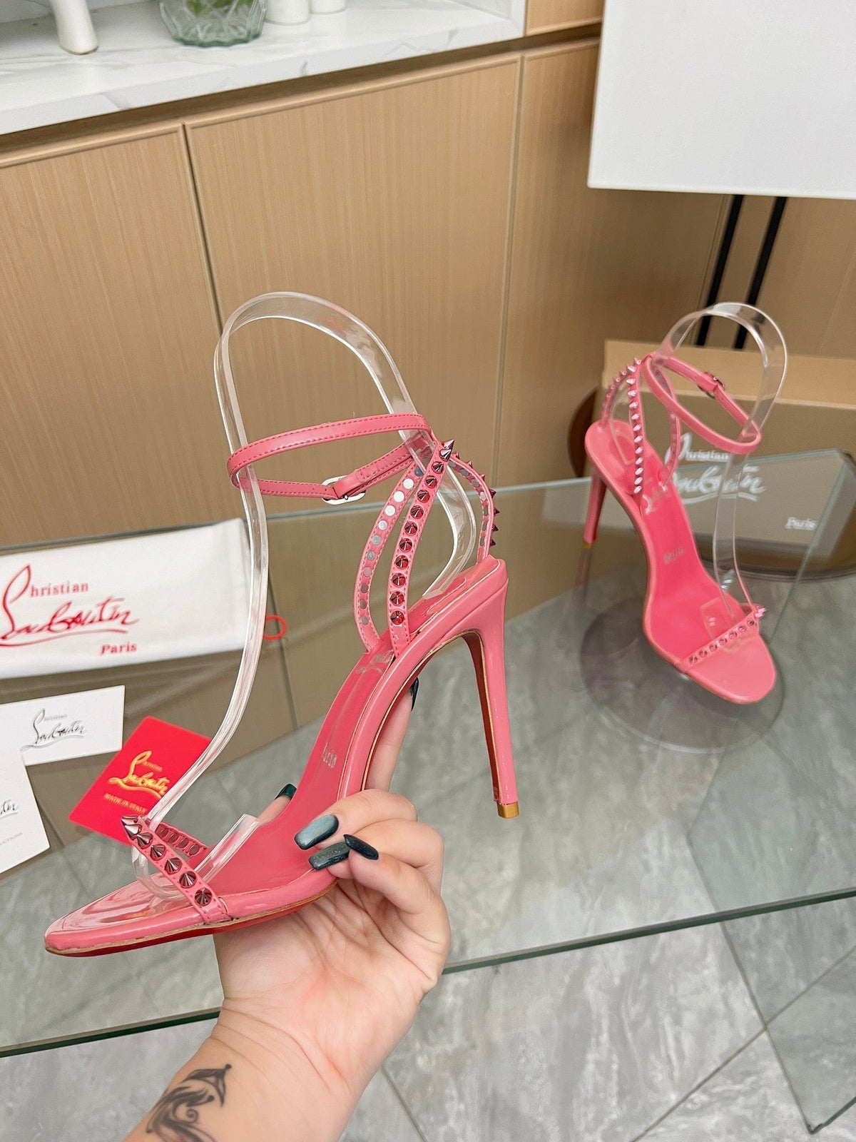 CL So Me 105 mm Strappy Sandal Pink Imported Rivets with Sheepskin 251022
