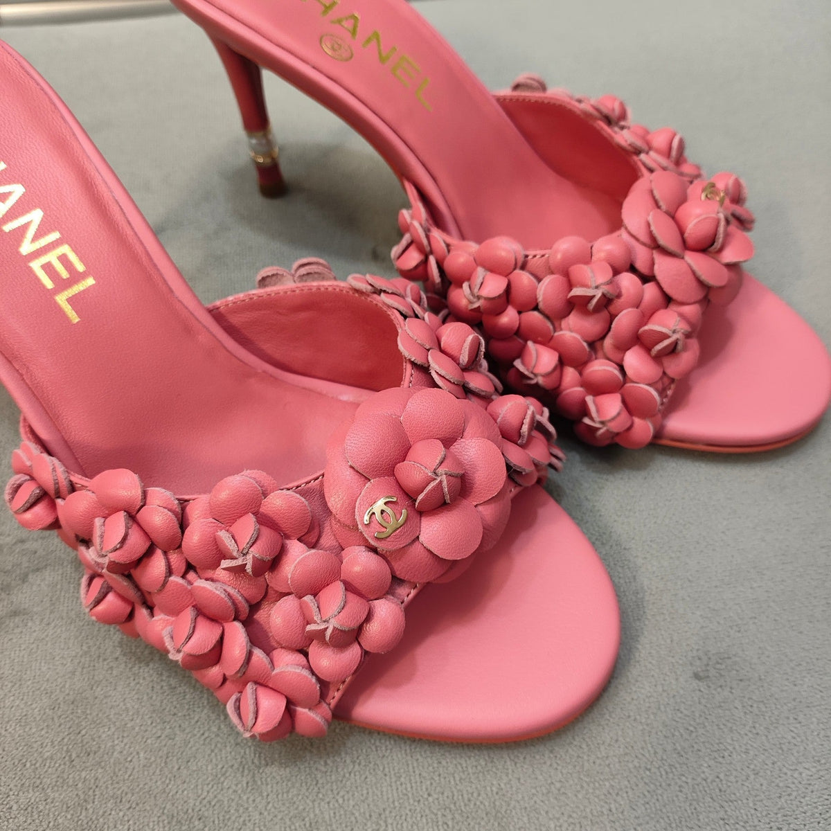 mule sandal 80 rose pink calfskin flower