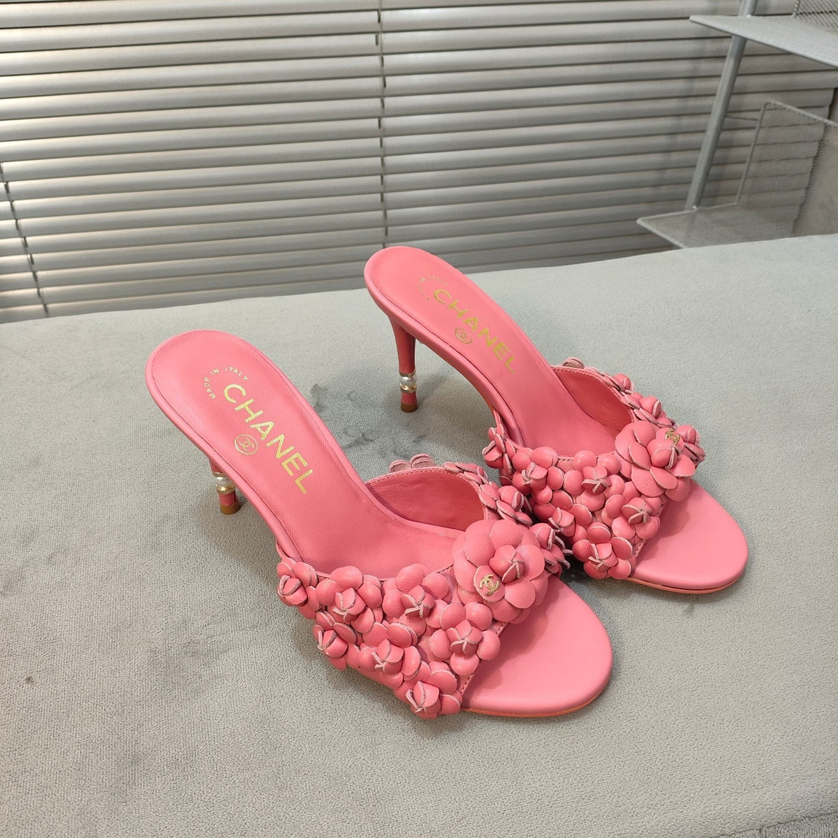 mule sandal 80 rose pink calfskin flower