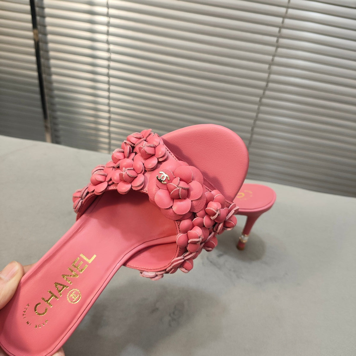 mule sandal 80 rose pink calfskin flower