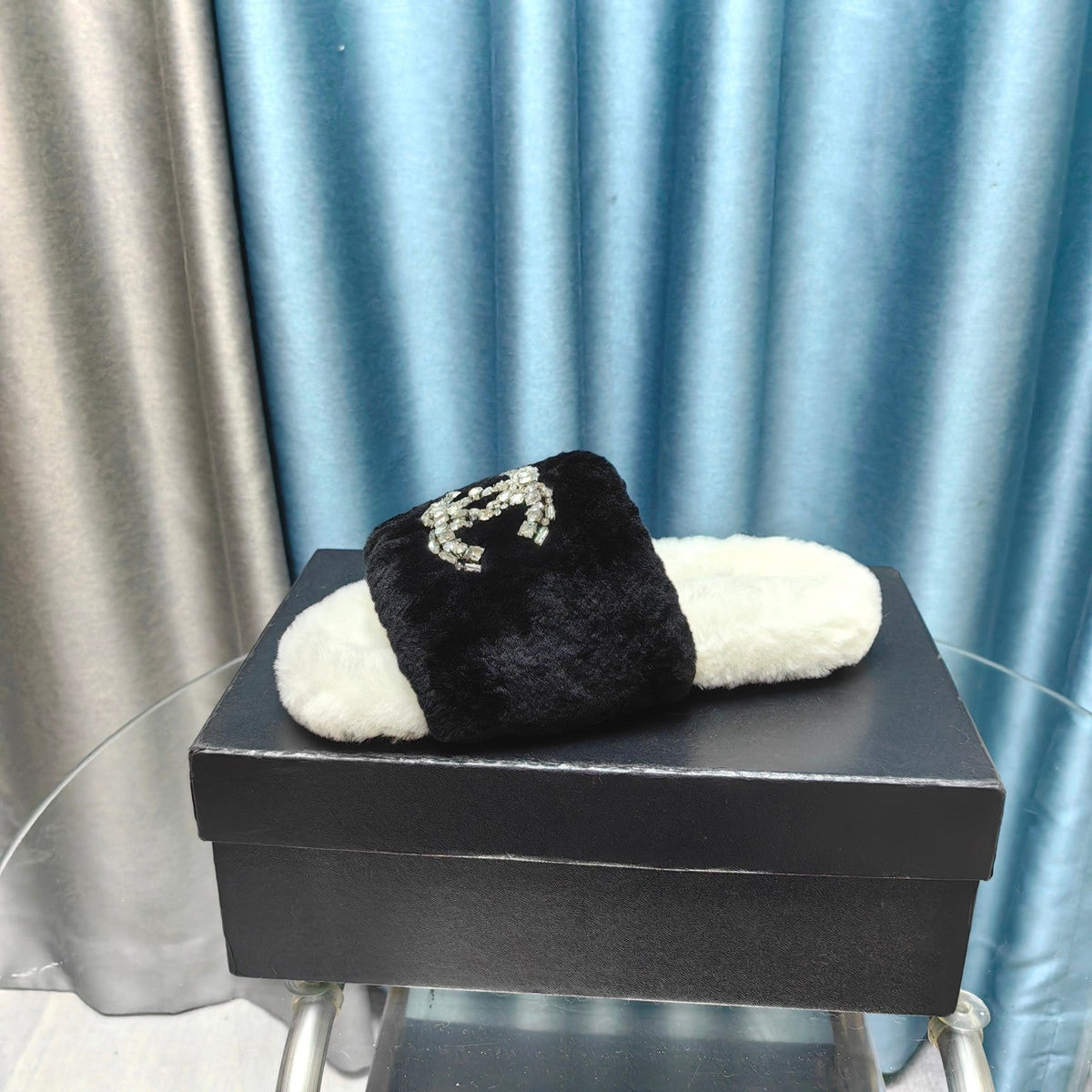 CC Slippers Black Mix White With Logo Fleece