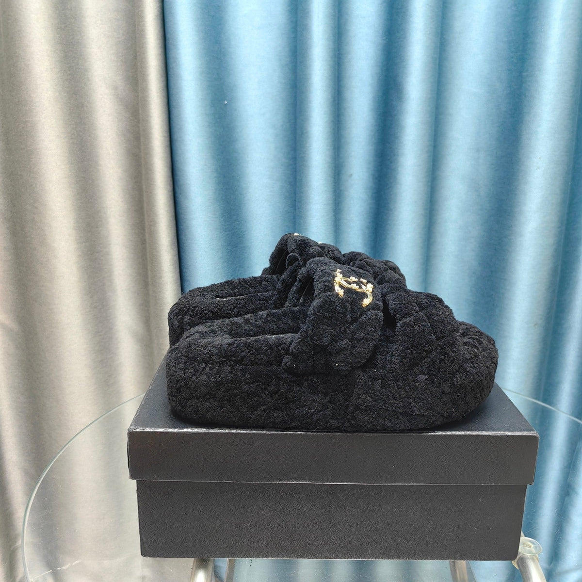 CC Slippers Black Pattern Fleece Wool