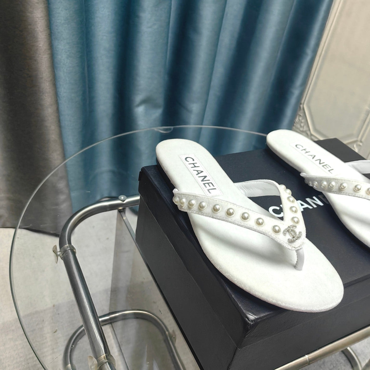 CC Thong White Velvet Pearl