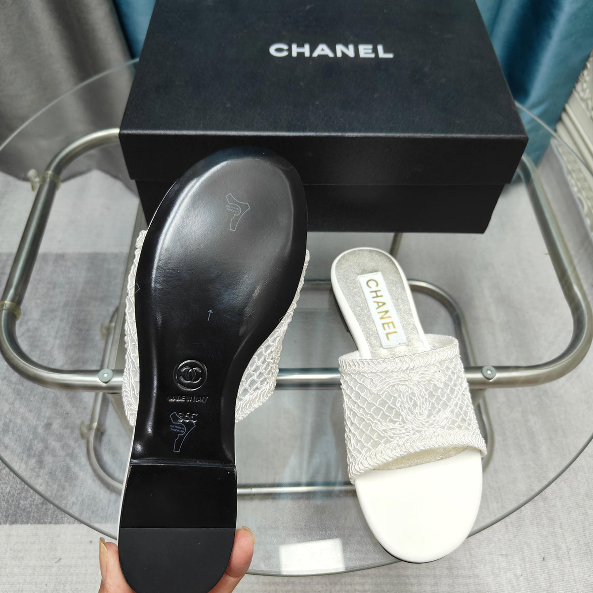 CC 25 Sandal Lace Fabric