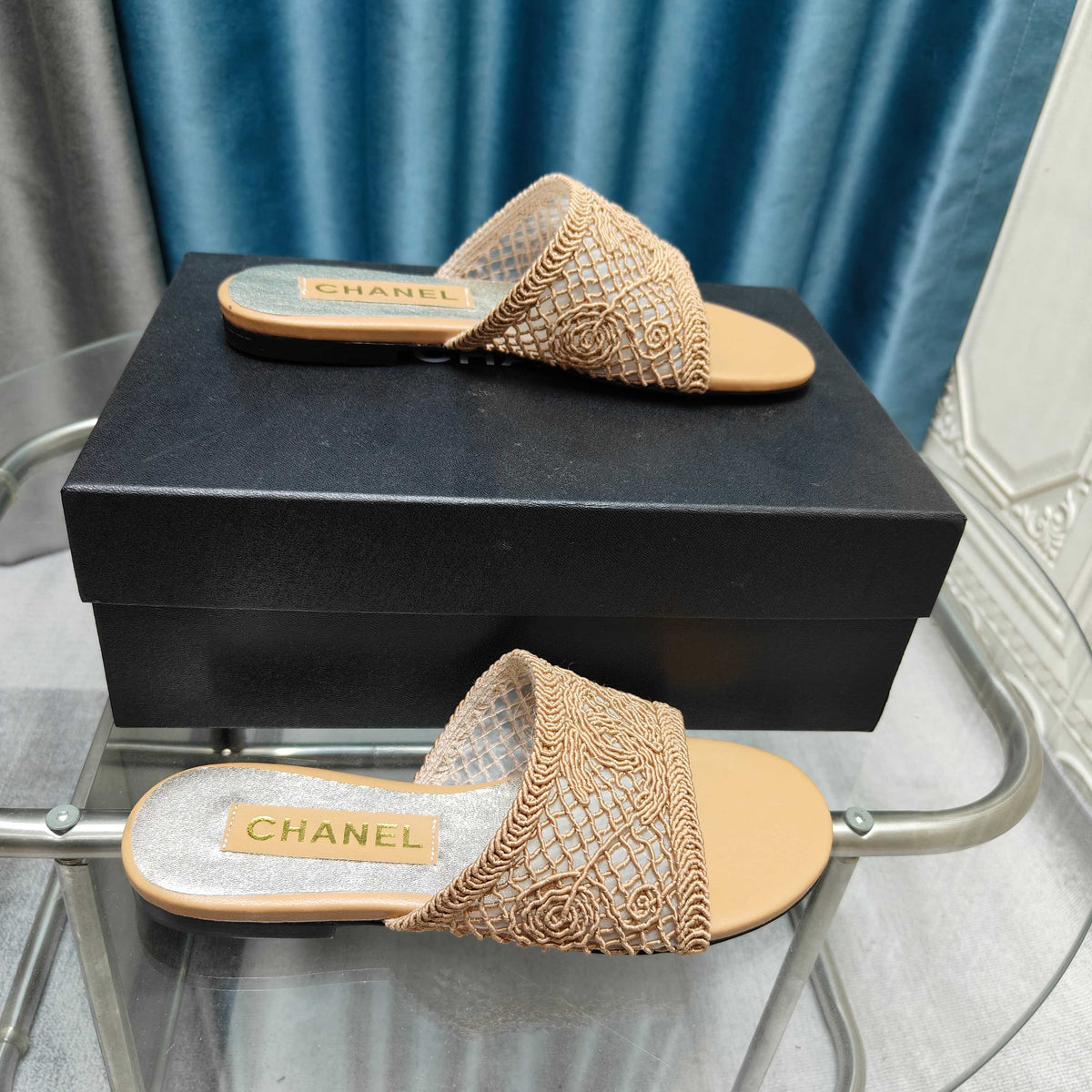 CC 25 Sandal Lace Fabric