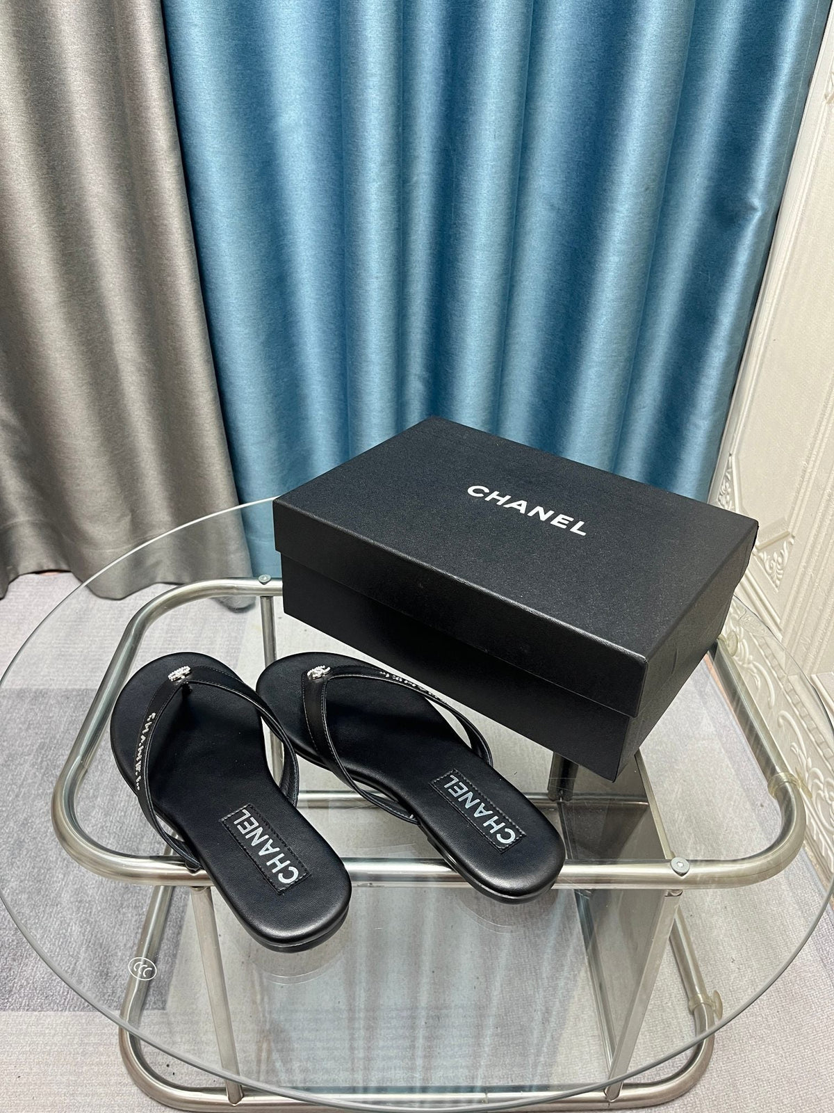 CC 25 Thong Sandal Black Diamond
