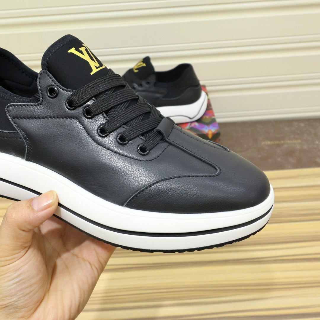 LV SNEAKER BLACK CALFSKIN