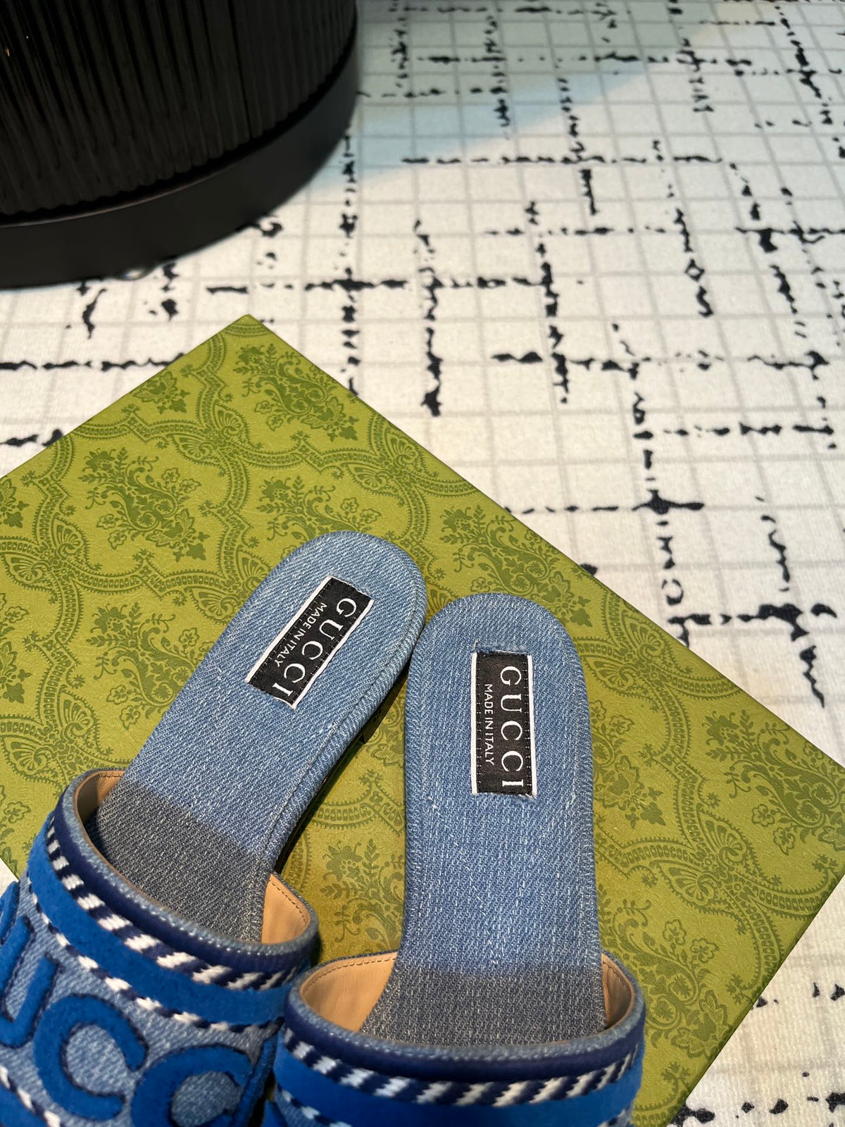GG SLIDE SANDAL WITH GUCCI SCRIPT STONE DENIM
