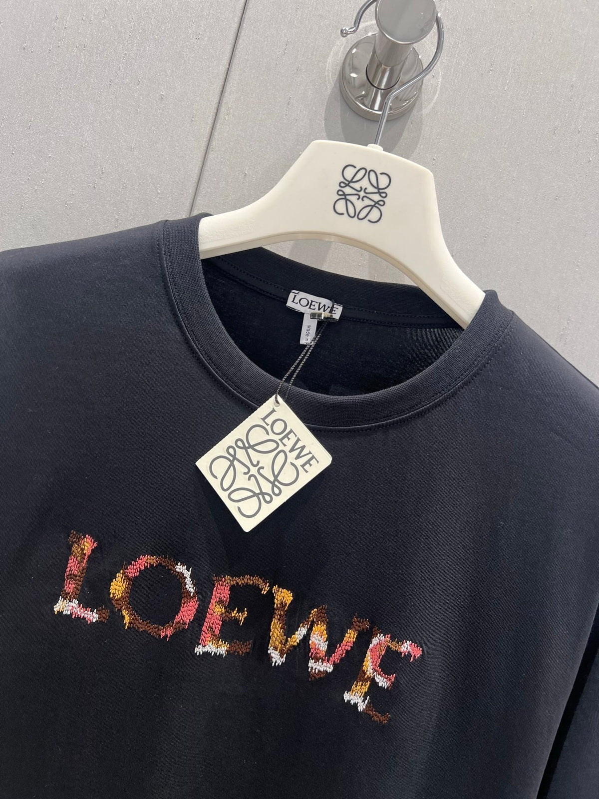 Loewe 25 Embroidered Short-sleeved T-shirt Black Cotton 221445