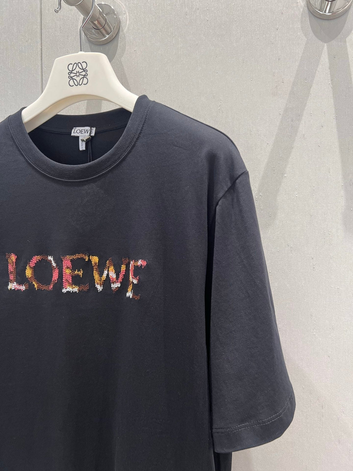 Loewe 25 Embroidered Short-sleeved T-shirt Black Cotton 221445
