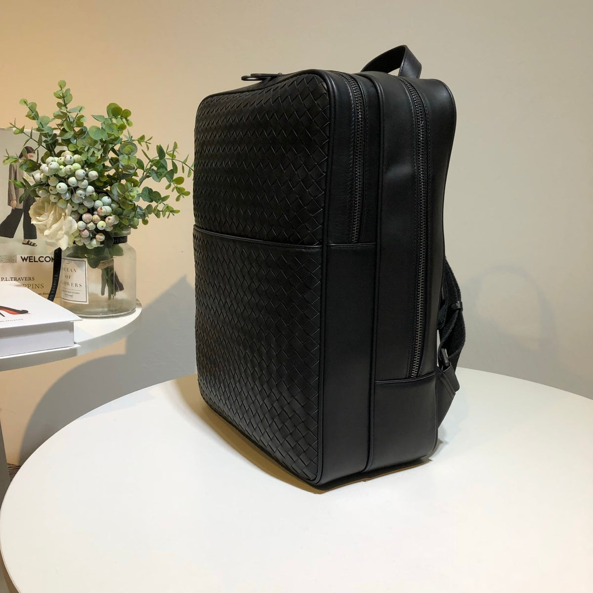 BV Backpack 38cm Black Calfskin 536040