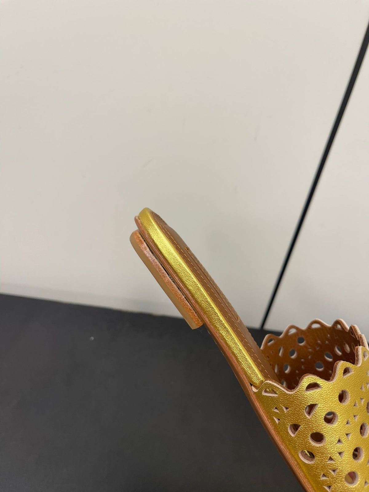 alaia mule gold metalic vienne lambskin