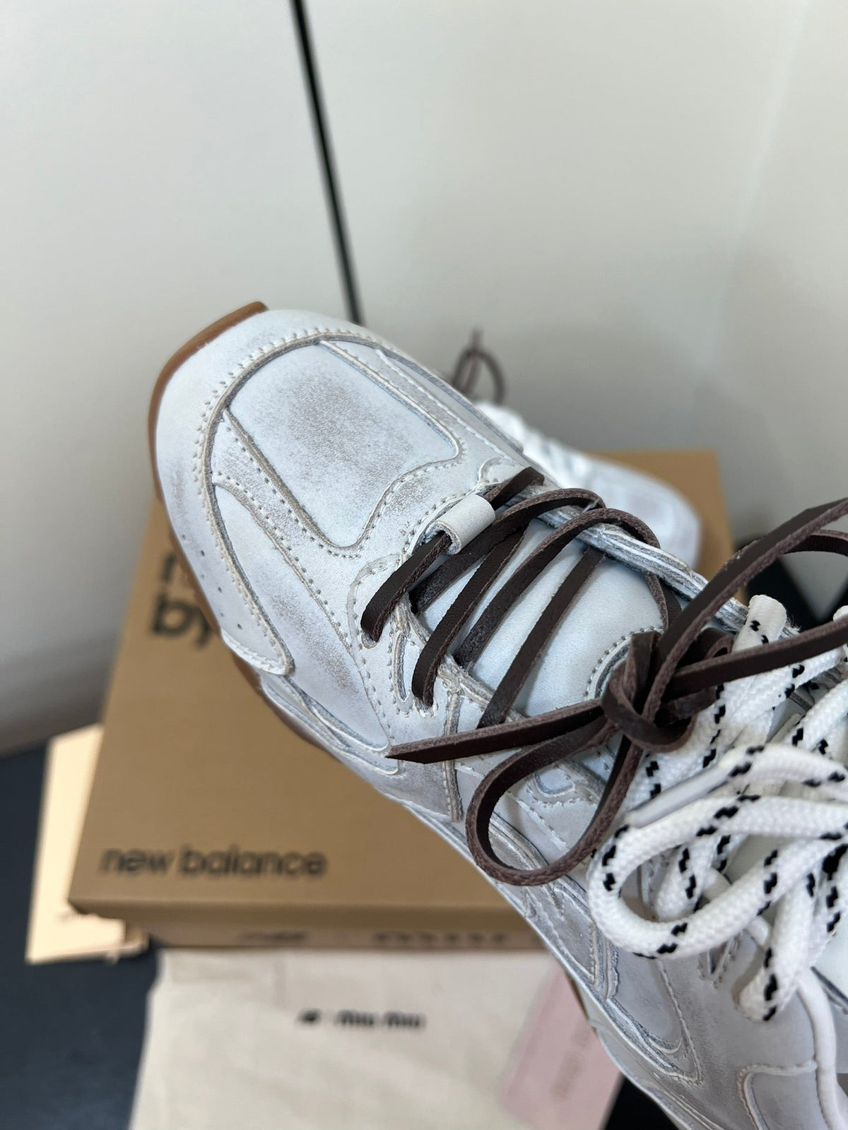 Miu Balance 530 Sneakers Retro White Suede