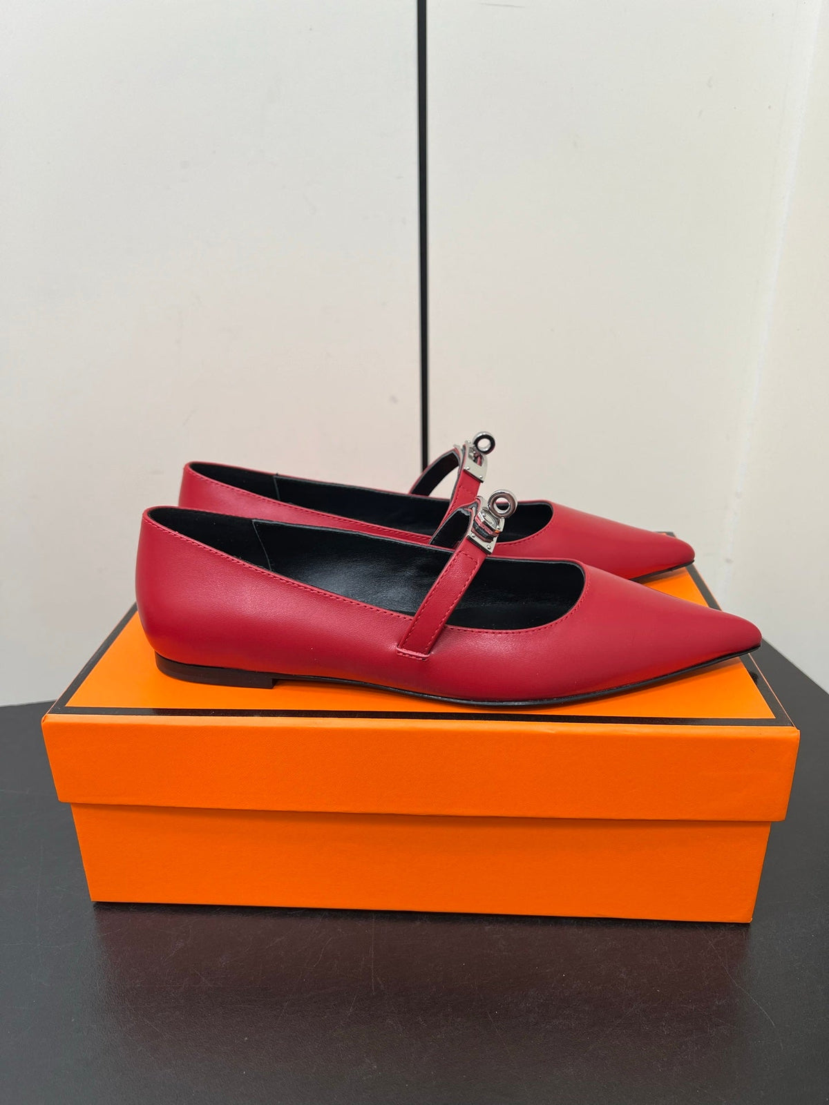 HM 25C Kelly Ballet Flat Red Calfskin 210292