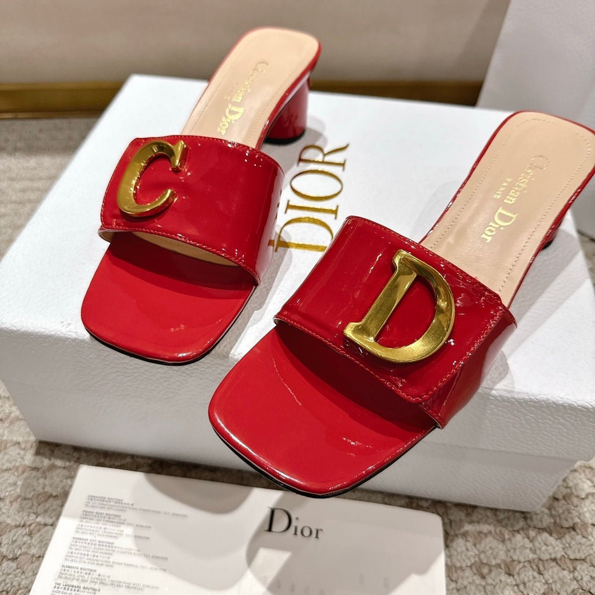 CD 25 C'EST DIO red patent leather 396129