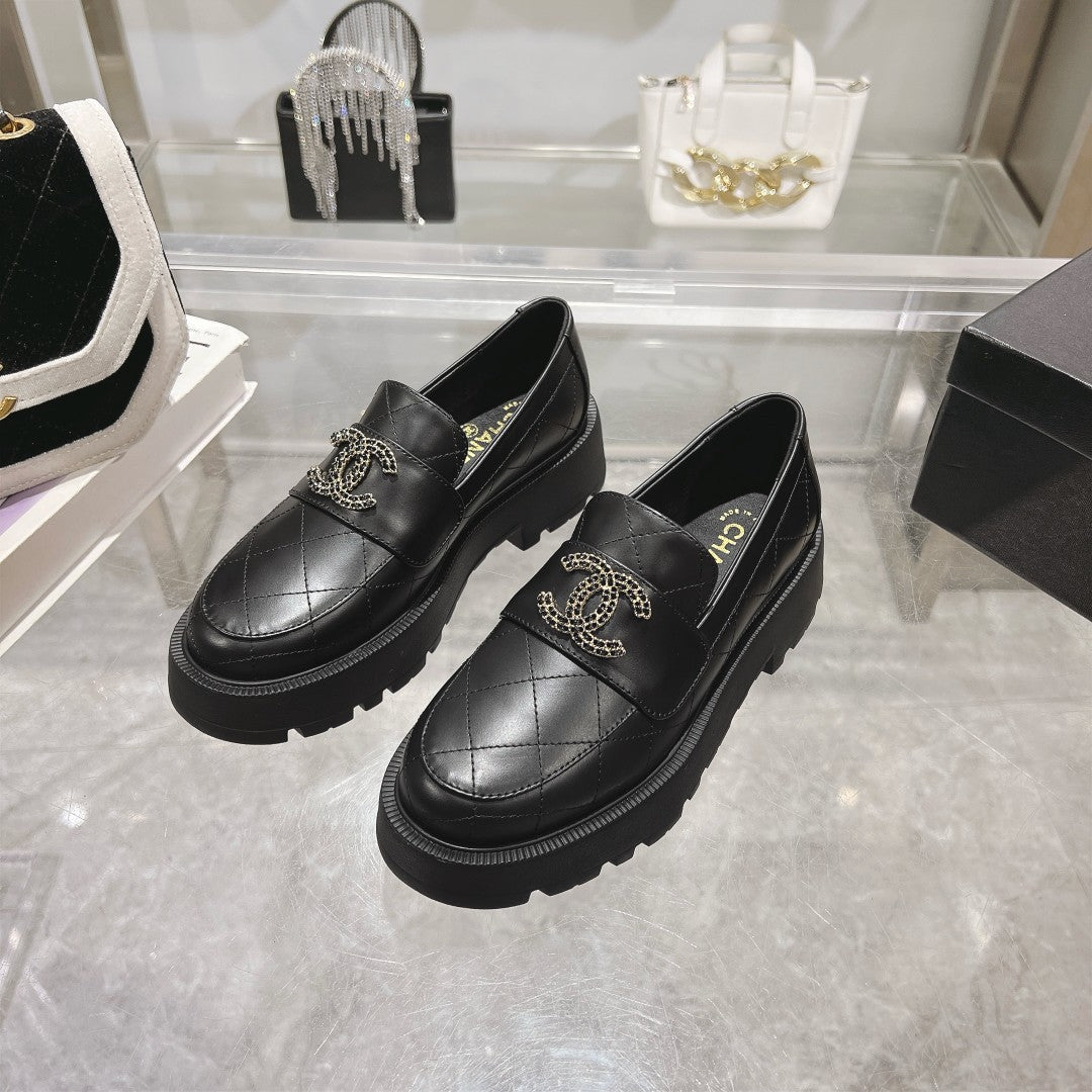 CC Moccasins Black Cowhide