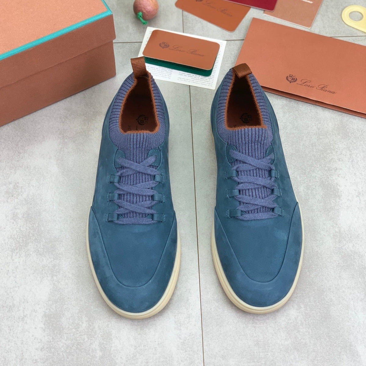 LP SOHO WALK TRAINERS IN SAPPHIRE SUEDE