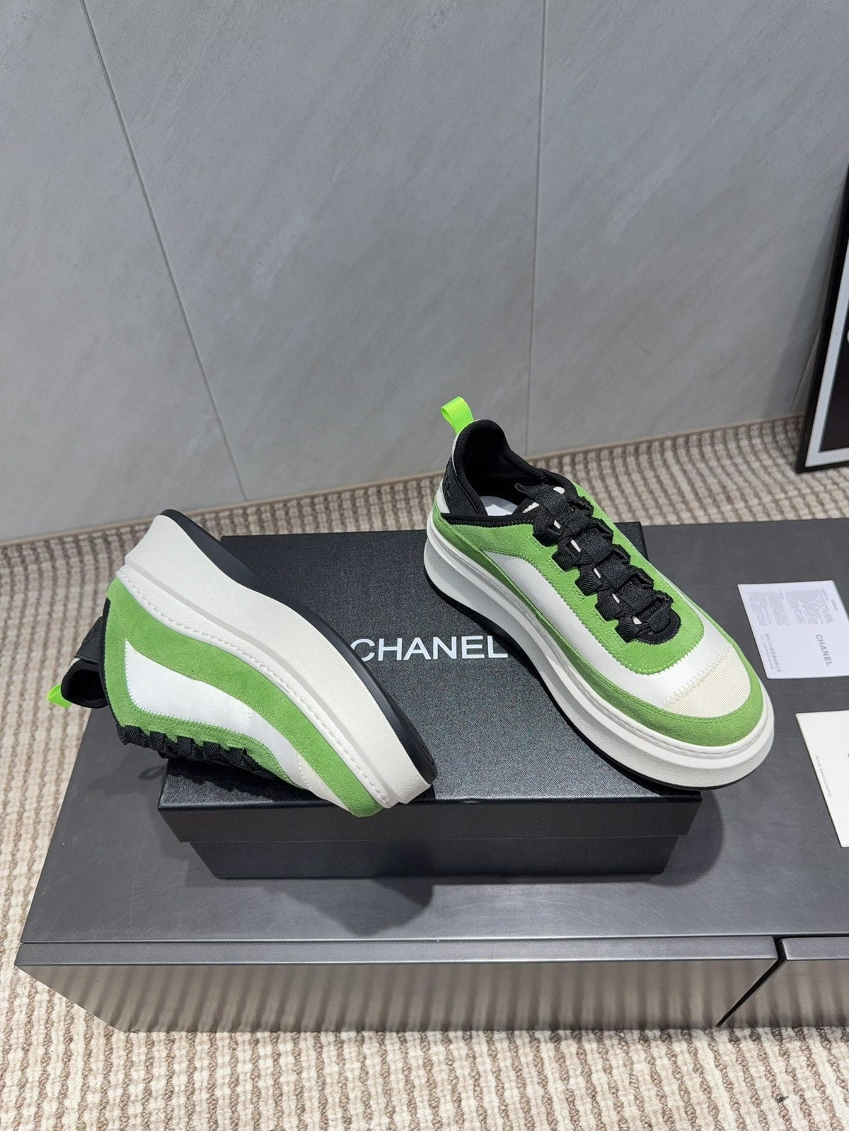 Chanel 25 Sneaker Green White Black Suede 540298