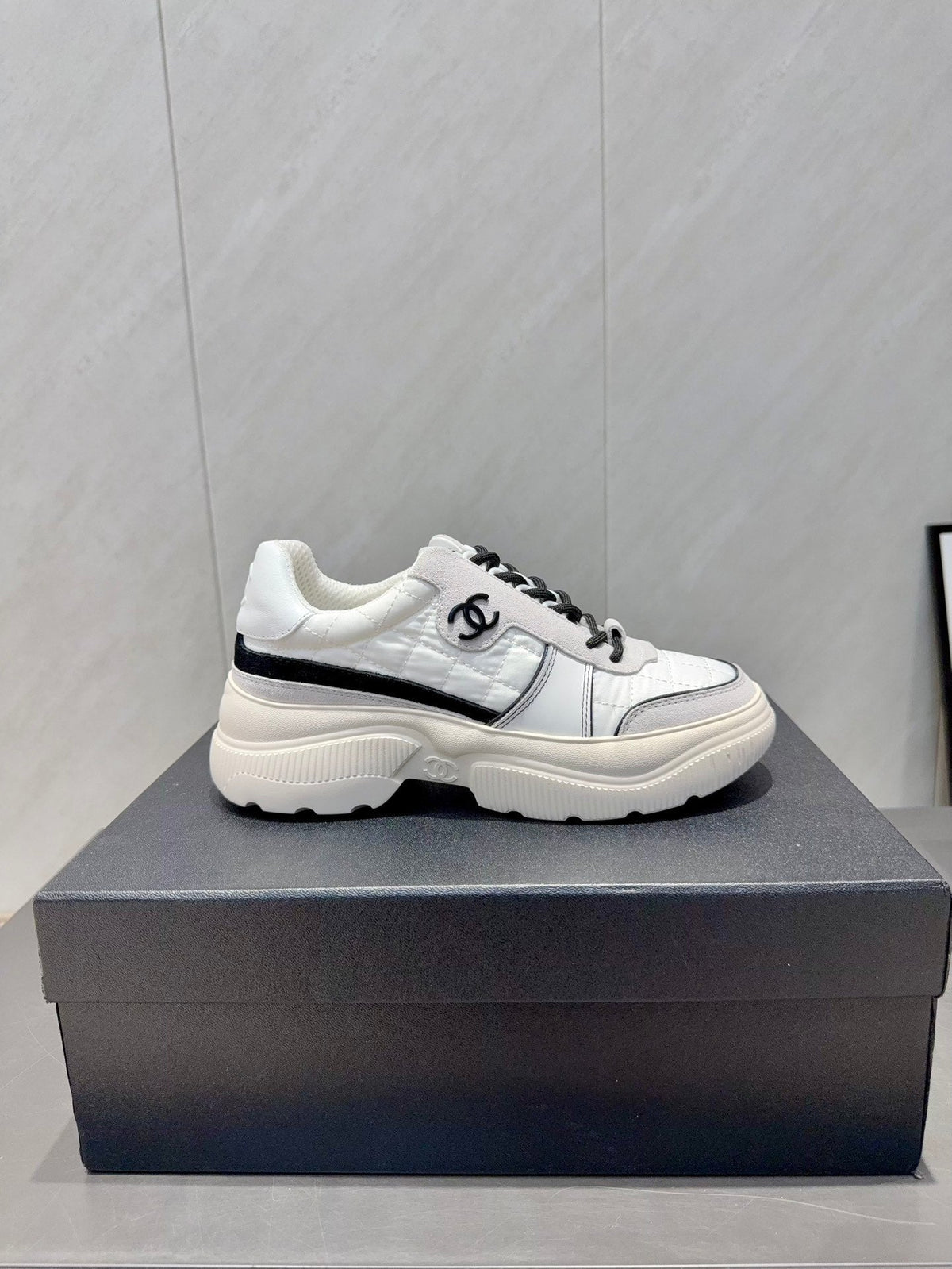 Chanel 25 Sneaker Ivory White Suede Fabric 540331