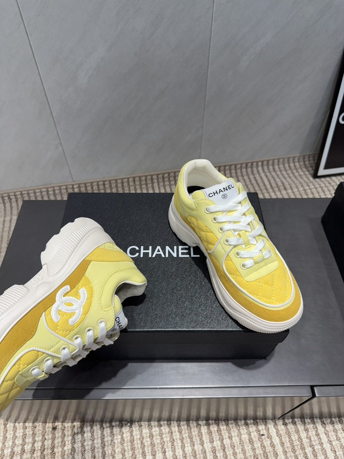 Chanel 25 Sneaker Yellow White Suede Cowhide 540336