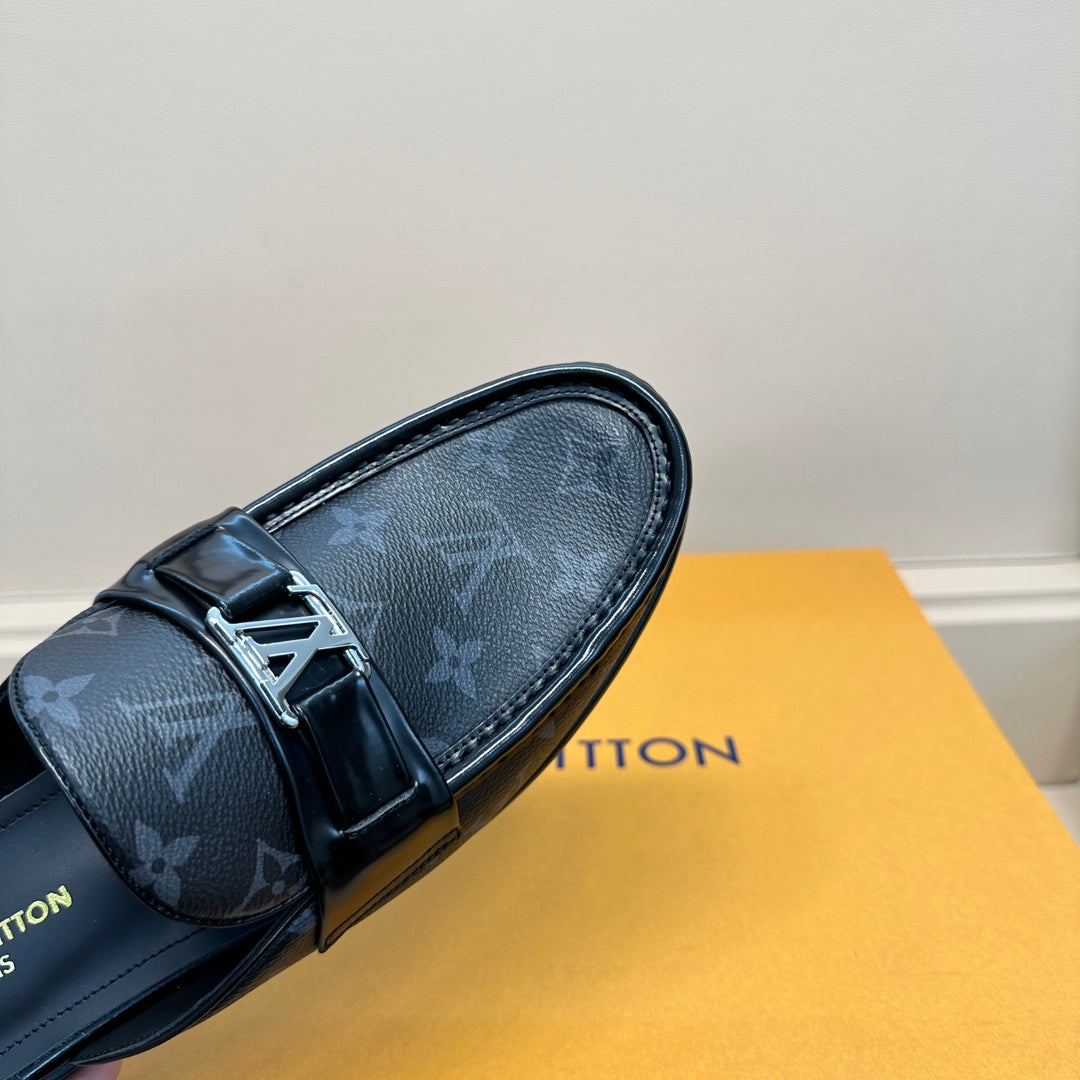 LV EASY MULE IN BLACK MONOGRAM CALFSKIN