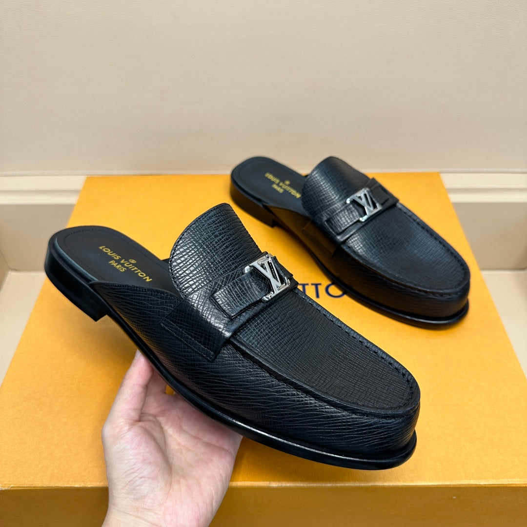 LV EASY MULE IN BLACK CALFSKIN