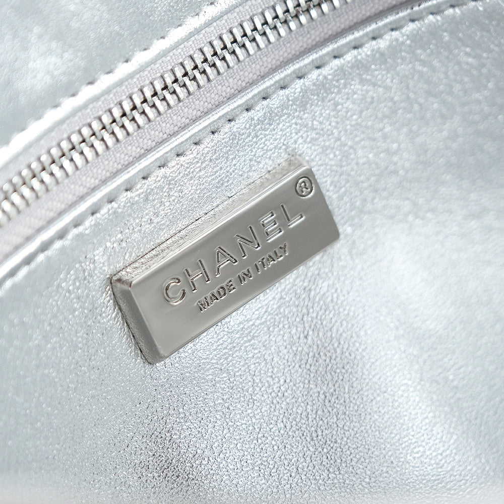 25C Flap Bag 21cm Dense Silver Sequin White Calfskin