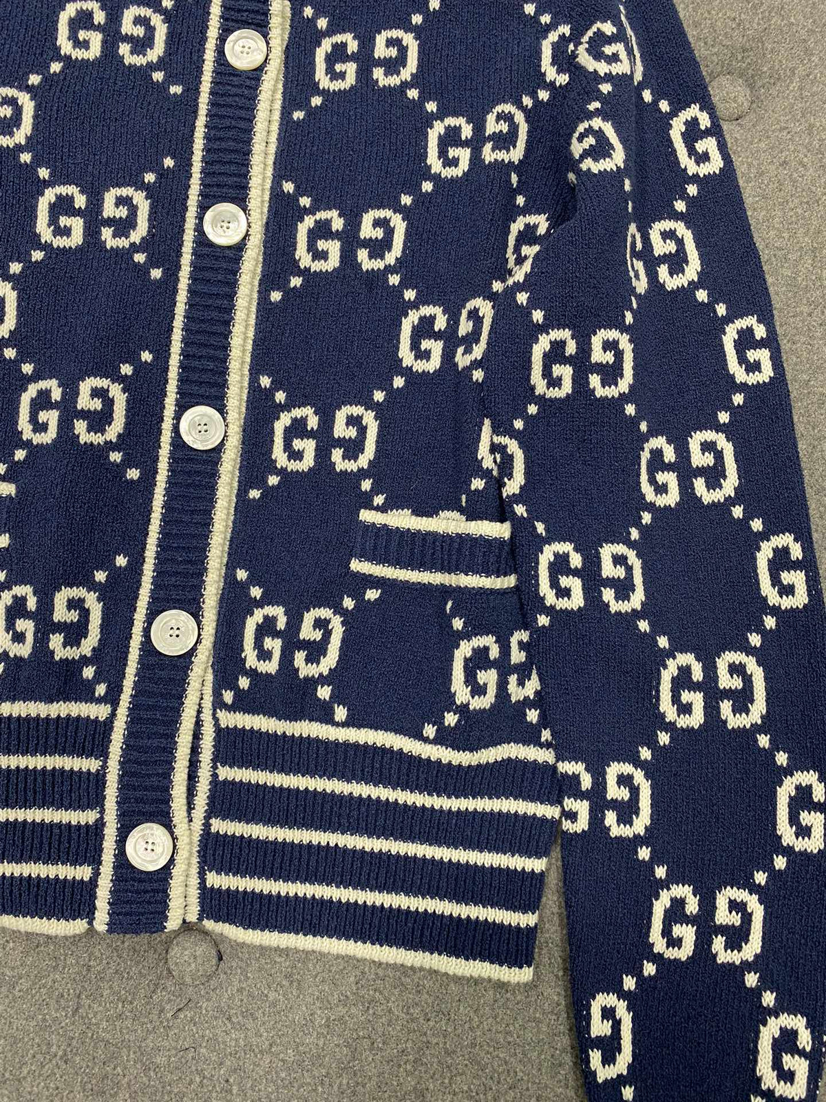 GG 25 Cardigan Navy Blue Jacquard 0039