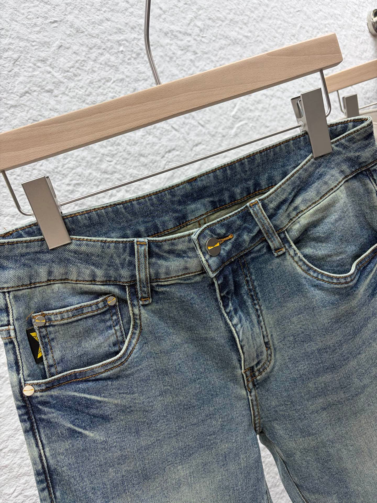Fendi 2026 Men's Jeans Washed Blue Denim 738156