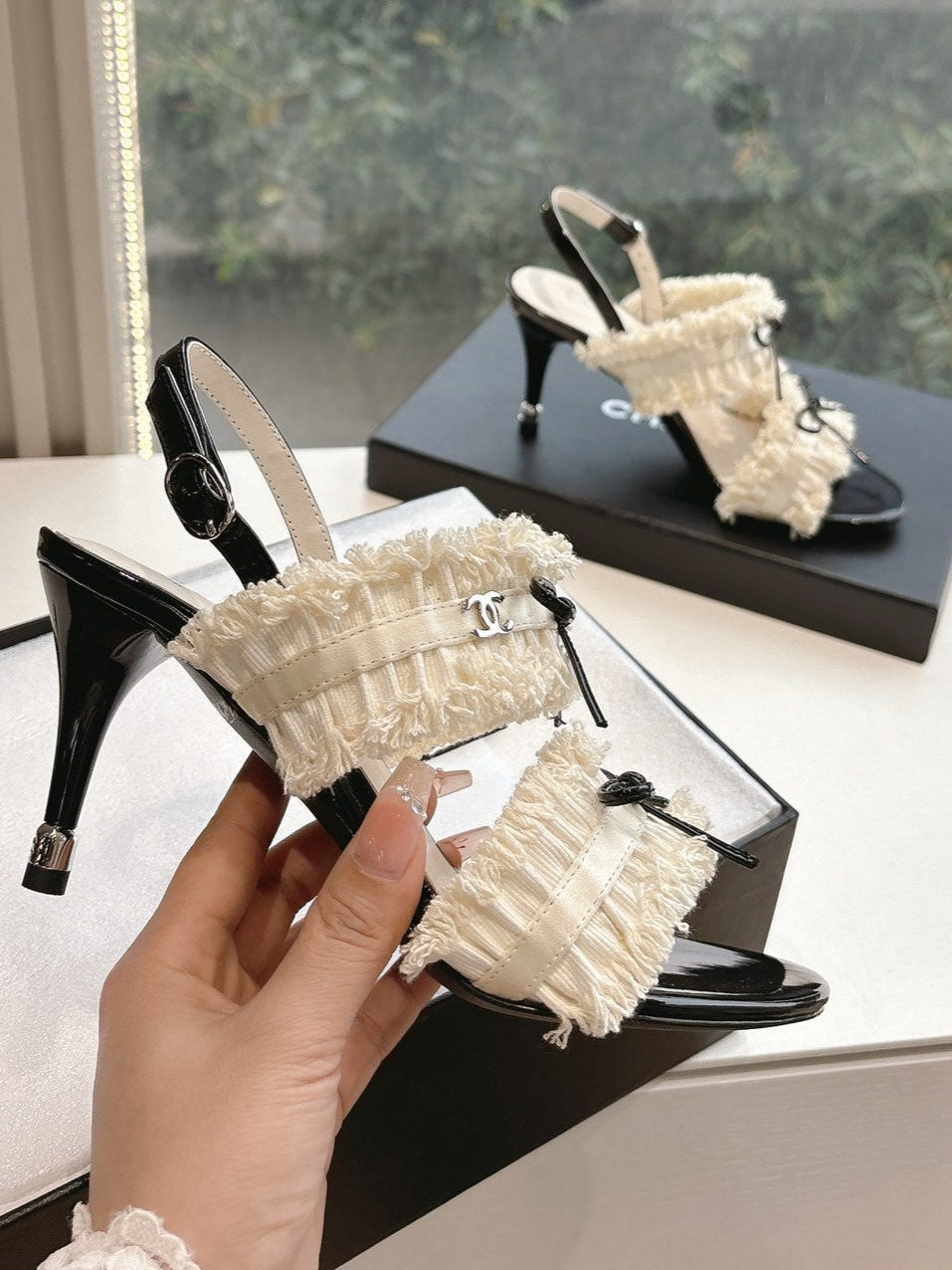 CC Sandals with bow tie Cream 7cm Lambskin  202868