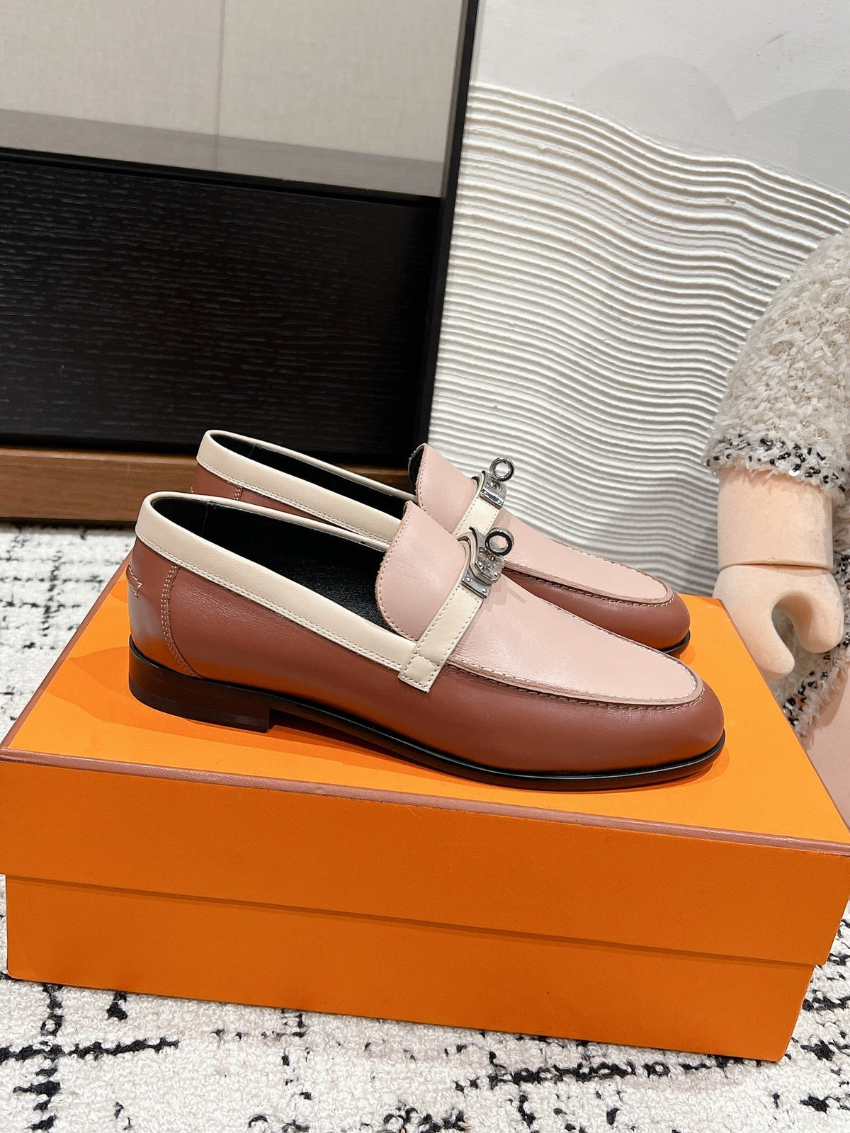 HM Destin Loafer In Nude Pink Glossy Calfskin 118792