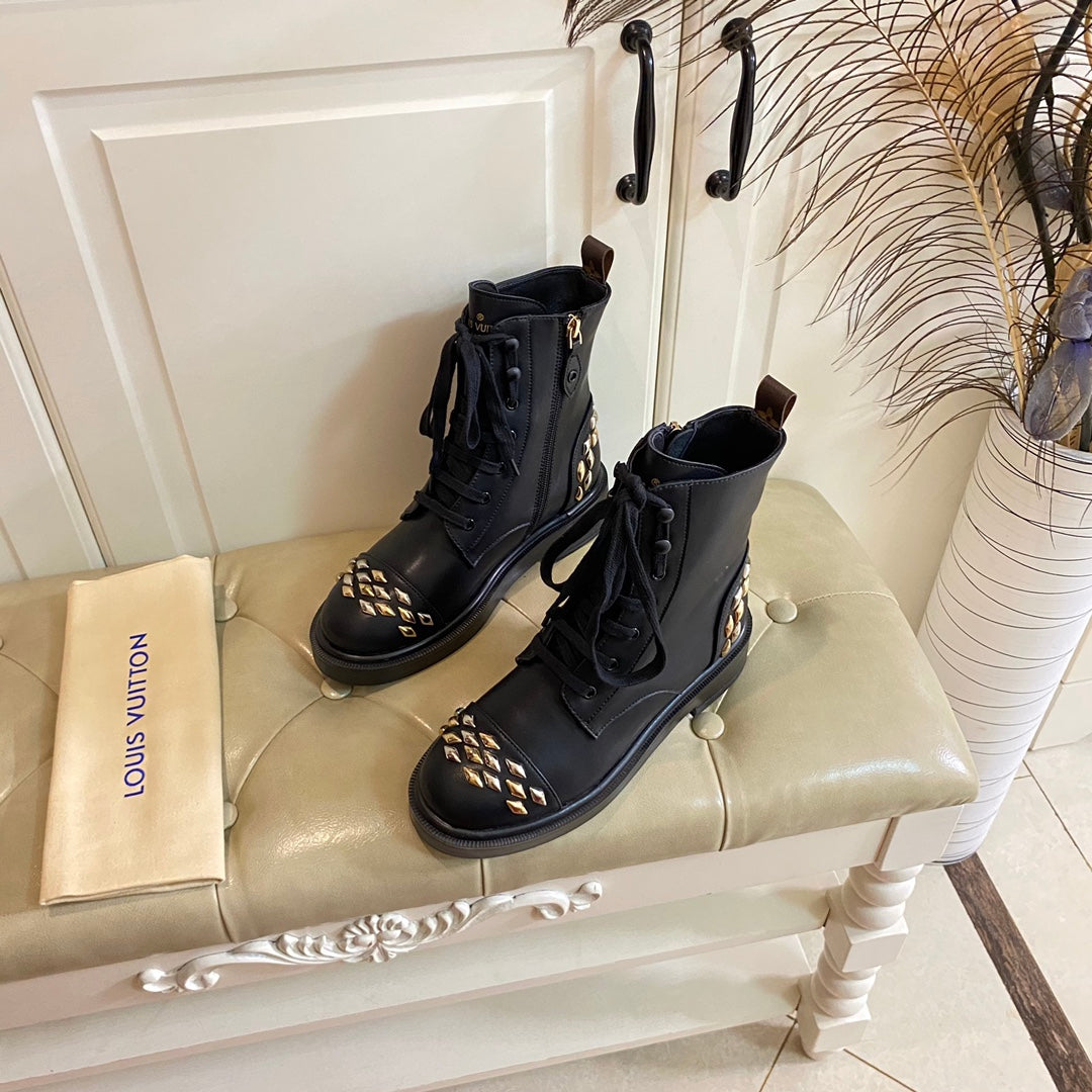 LV Citizen Flat Ranger Boot Black Lambskin