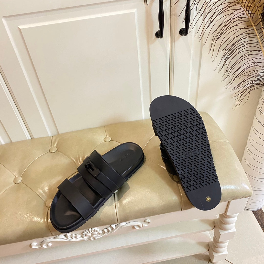 HM Jackson Sandal Black Calfskin 958043