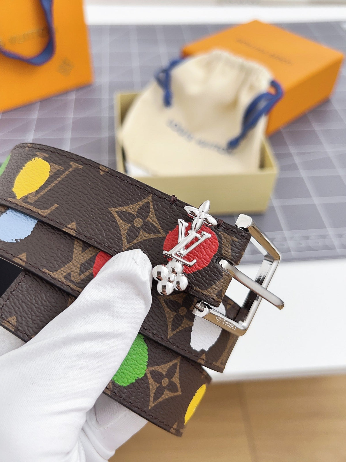 LV BLOOM 30 MM IN COLORFUL MONOGRAM CALFSKIN SILVER HARDWARE