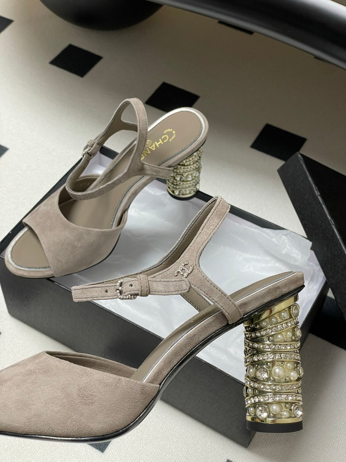 CC 25p Slingback Heel 8cm Grey Suede